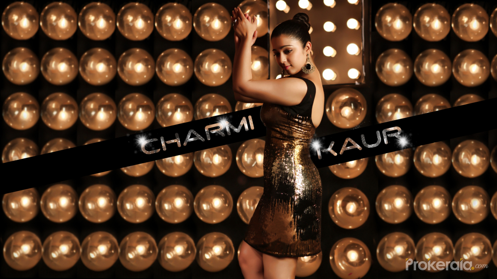 Charmi Hot Images I Heels - HD Wallpaper 
