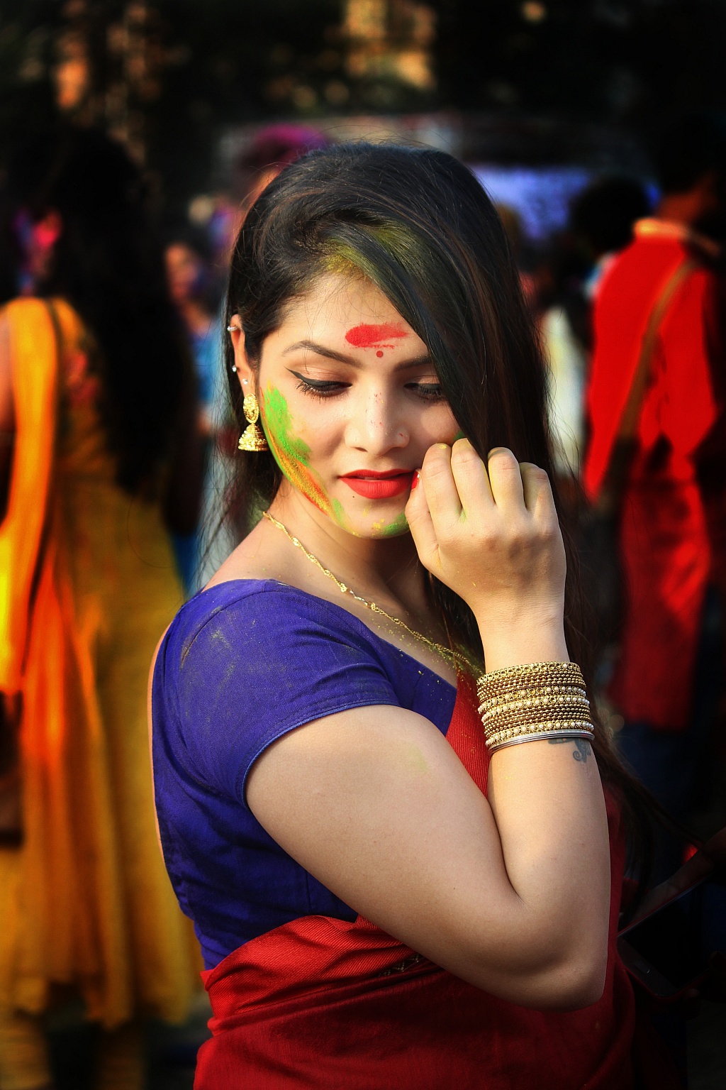 Cute Girl Wallpaper Download, Beautiful Girl Wallpaper - Photograph - HD Wallpaper 