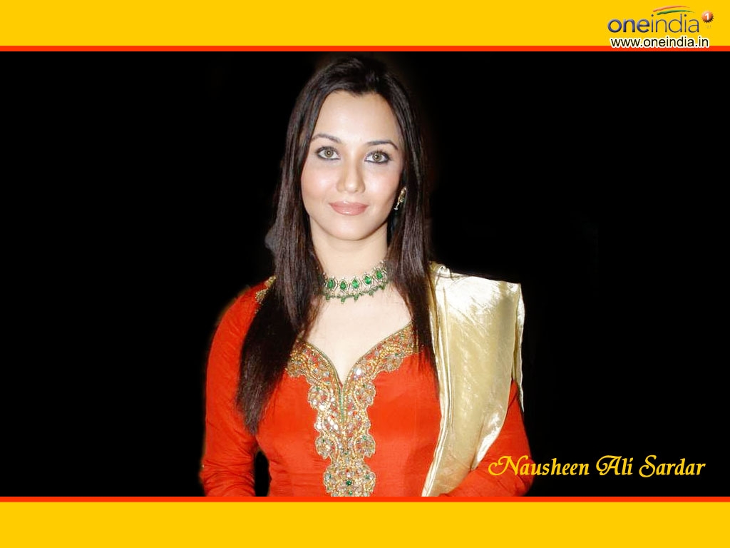 Nausheen Ali Sardar - HD Wallpaper 