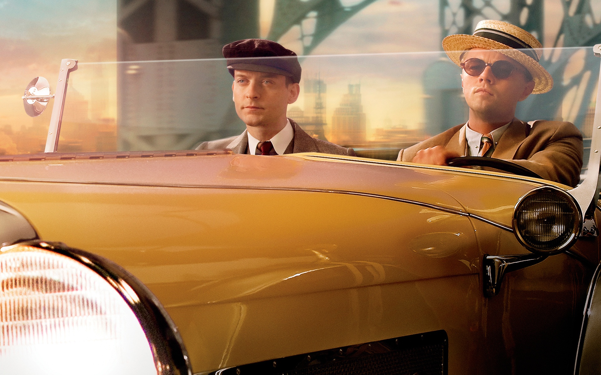 Nick And Gatsby In The Car - HD Wallpaper 