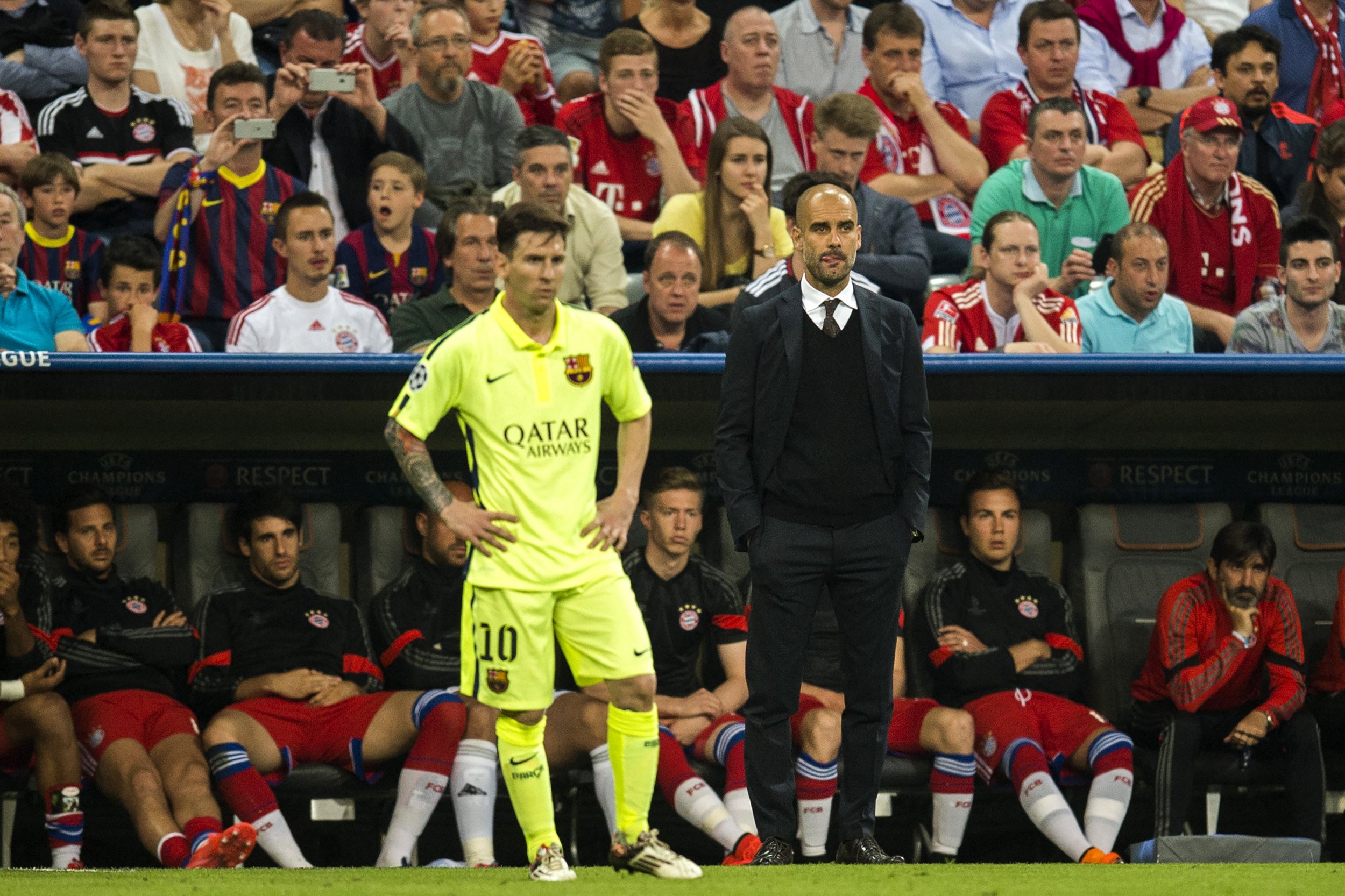 Lionel Messi, Left, With Pep Guardiola - Pep Guardiola Lionel Messi - HD Wallpaper 