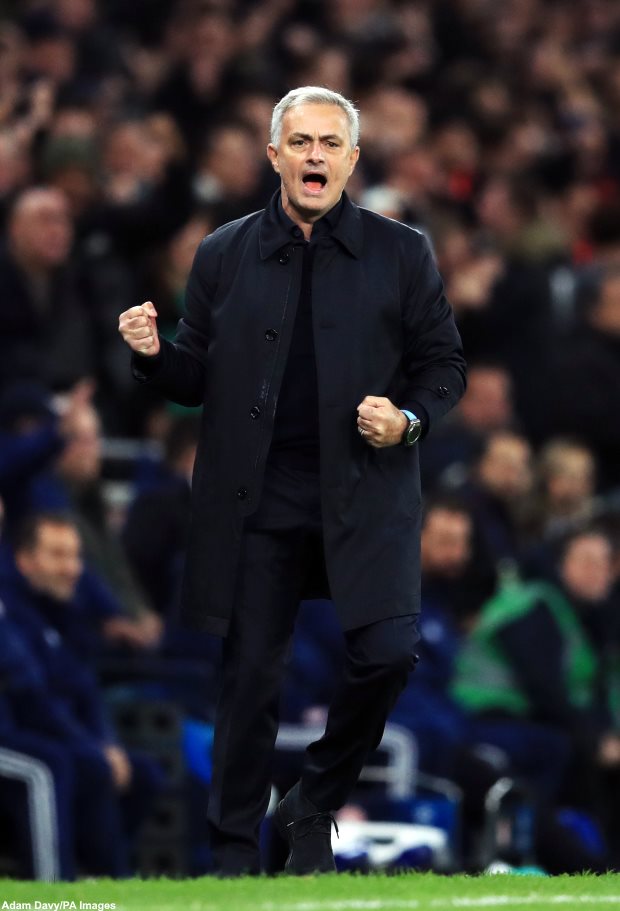 Mourinho Tottenham 2020 - HD Wallpaper 