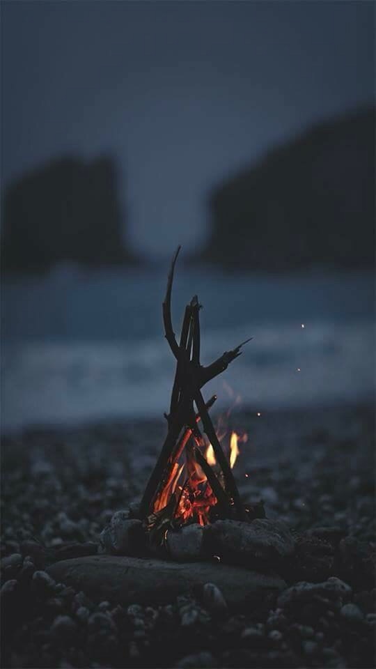 Fire And Wallpaper Image - Camp Fire Wallpaper Phone - HD Wallpaper 