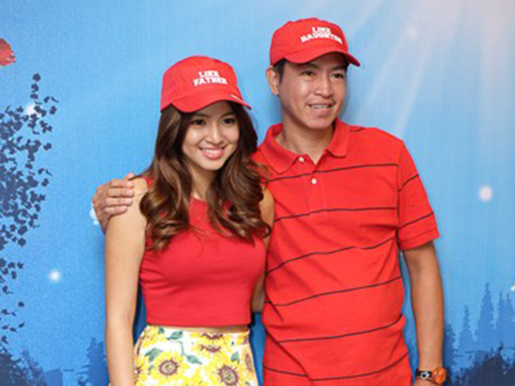 Nadine Lustre And Her Father - HD Wallpaper 