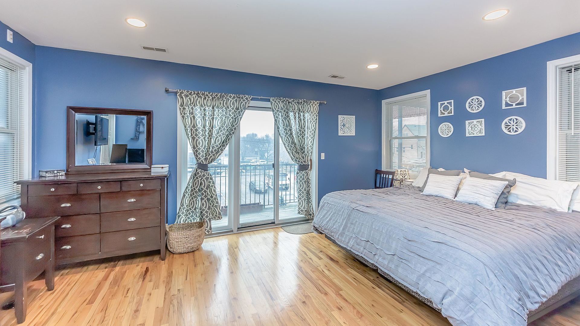 2635 W Belmont Avenue, - Bedroom - HD Wallpaper 