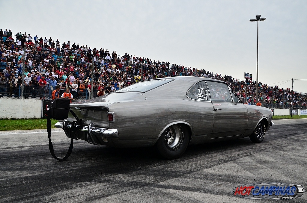 Antique Car - HD Wallpaper 