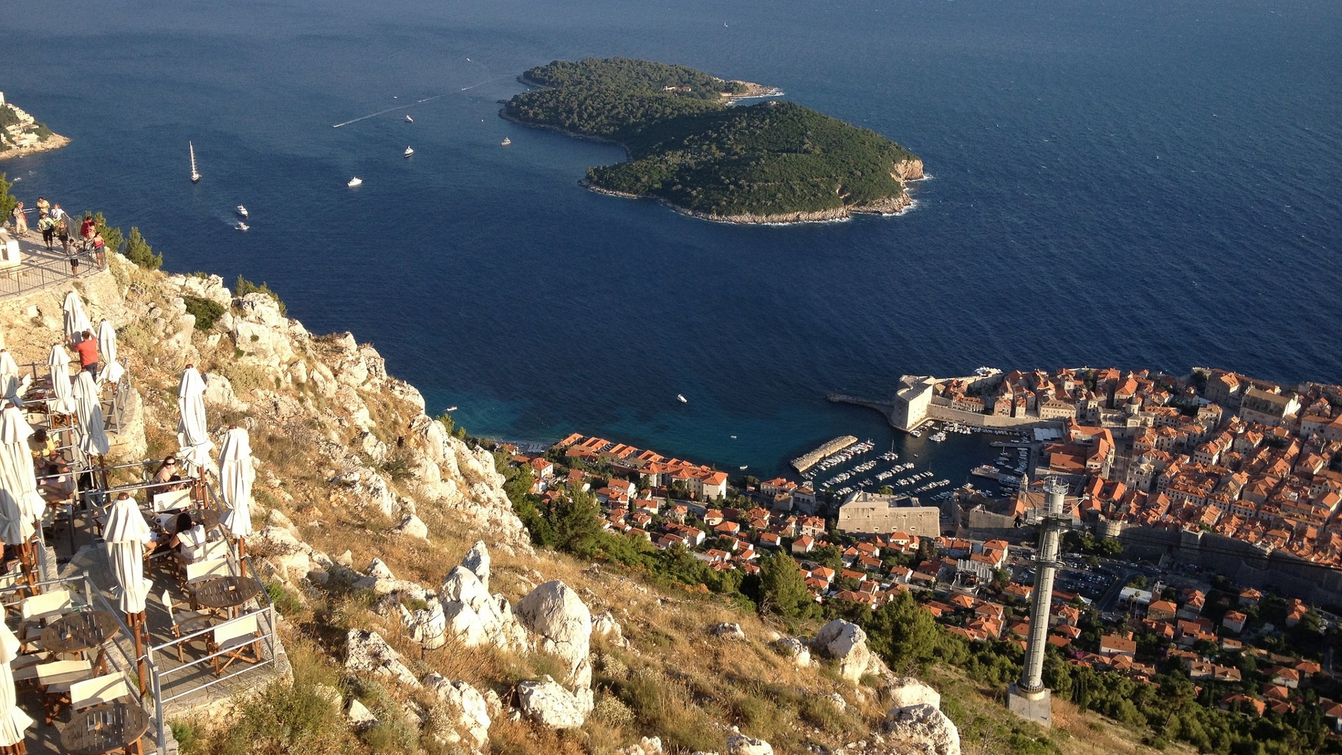 Wallpaper Dubrovnik Travel Attractions Resort Croatia - Dubrovnik's Old City - HD Wallpaper 