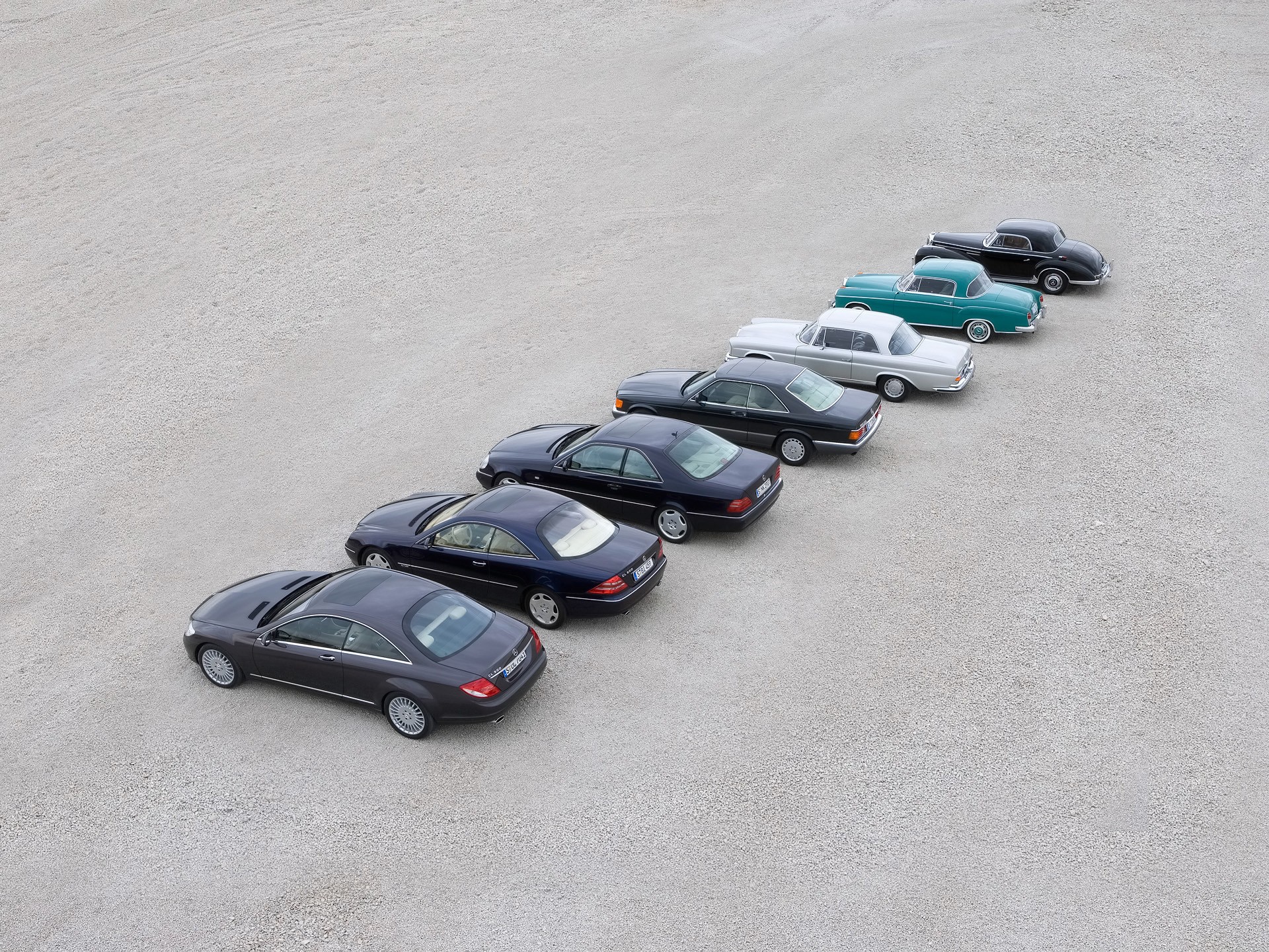 Wallpaper - City Car - HD Wallpaper 