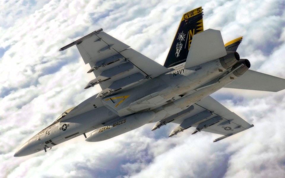 Boeing F 18 - HD Wallpaper 