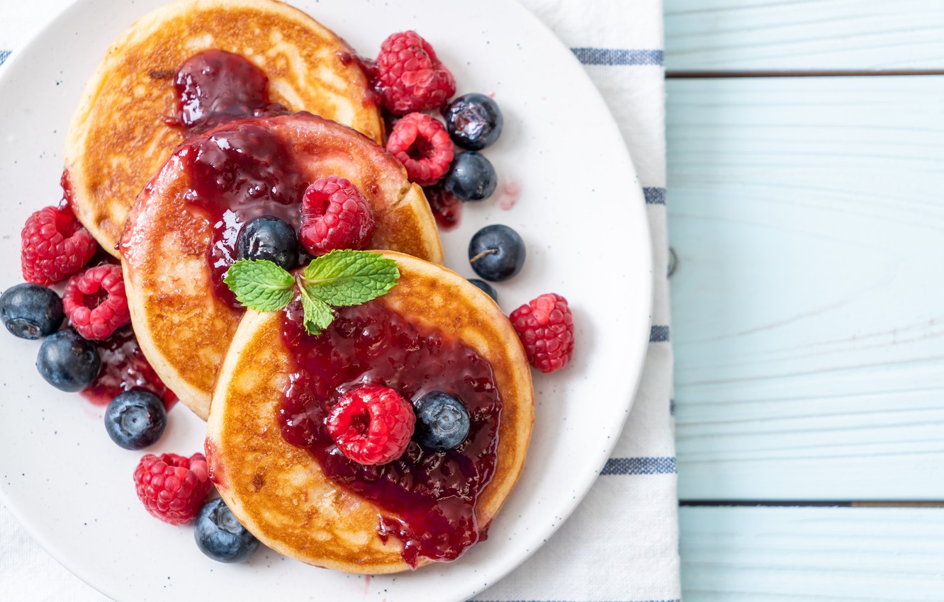 Photo Wallpaper Berries, Raspberry, Blueberries, Pancakes, - Dutch Baby Pancake - HD Wallpaper 