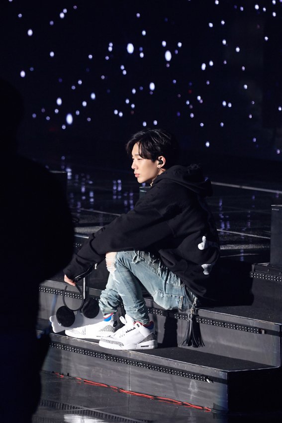 Article, Kpop, And Noir Image - Bobby - HD Wallpaper 