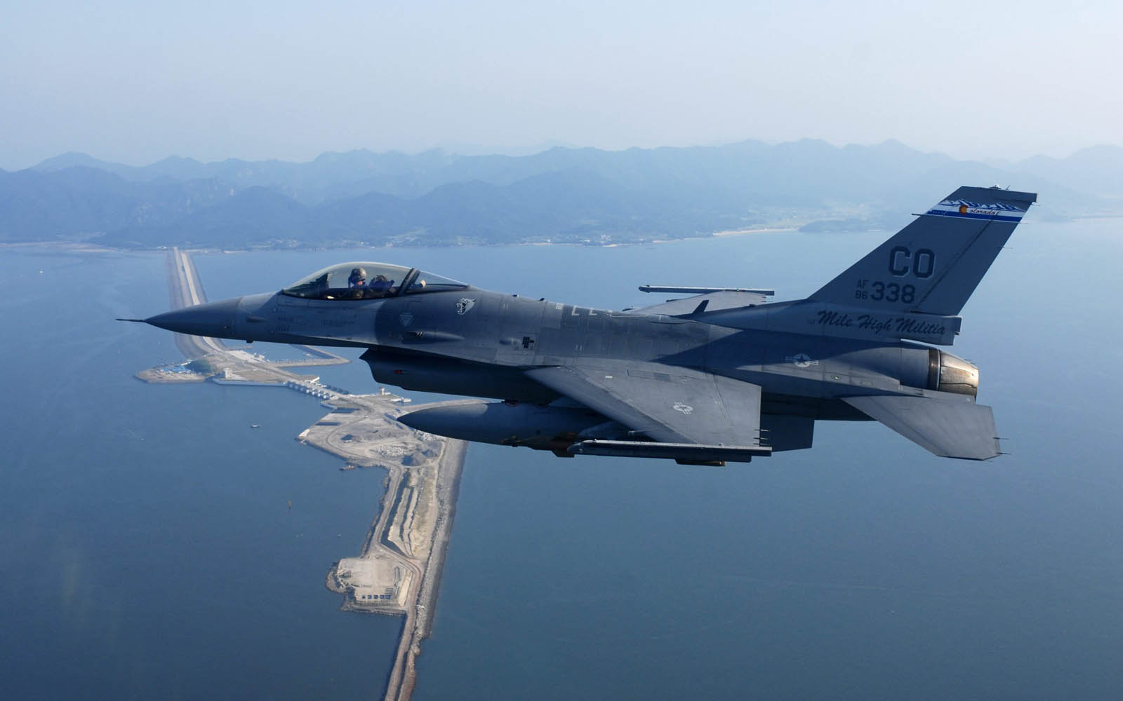 Fighter Jet Air Force - 1600x1000 Wallpaper Fighter Jet Air Force - 1600x1000 Wallpaper