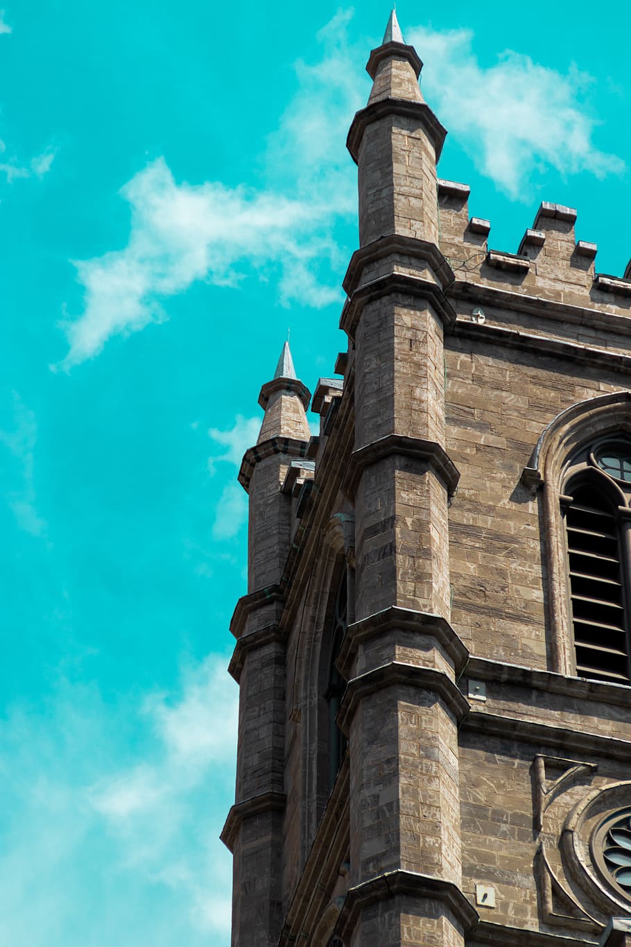 Montreal, Canada, Notre-dame Basilica, Angular, Blue, - Castle - HD Wallpaper 