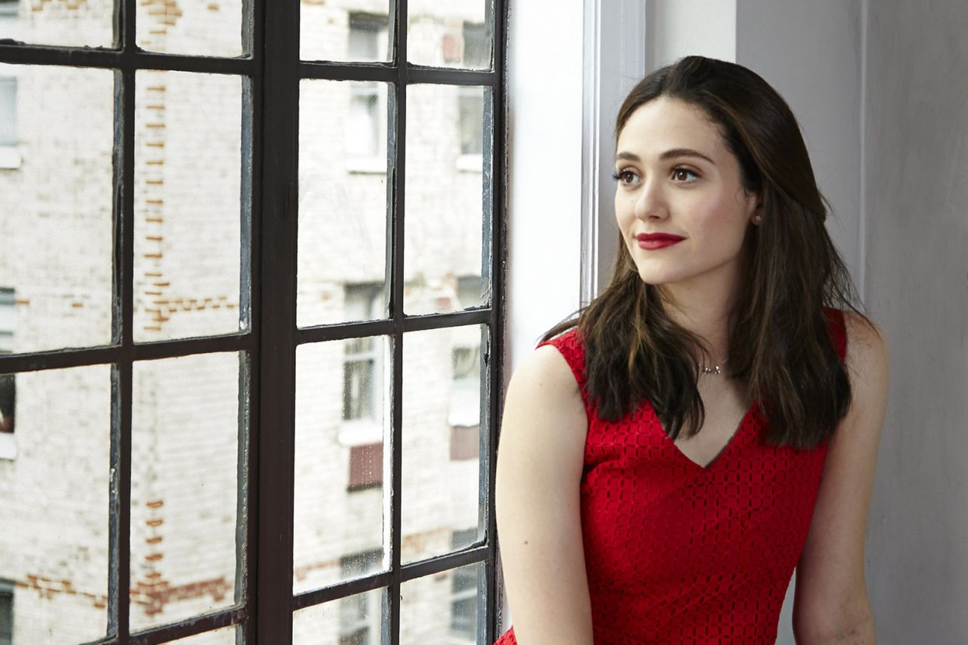 Emmy Rossum Magazine Photoshoot - HD Wallpaper 