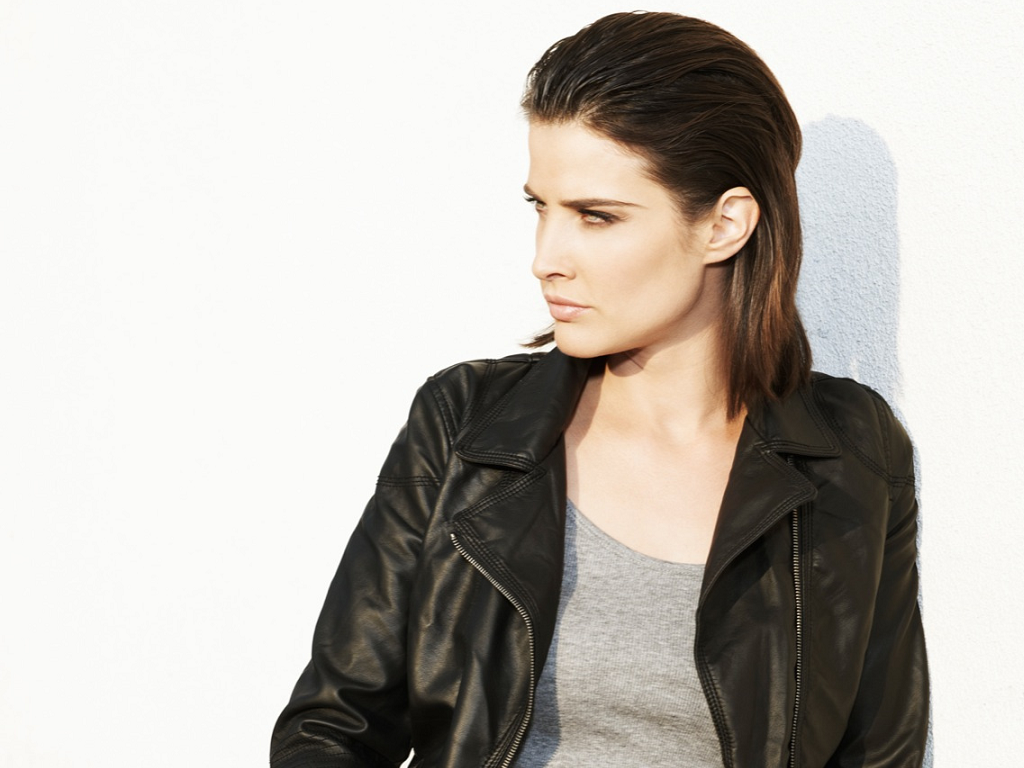 Cobie Smulders - Leather Jacket - HD Wallpaper 