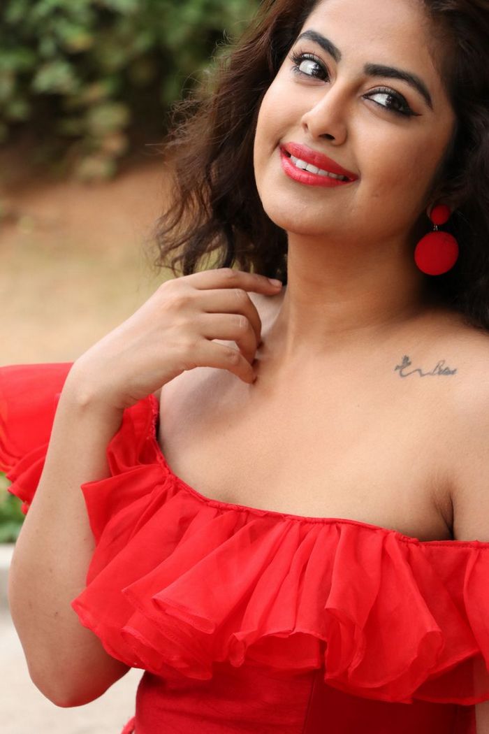 Avika Gor - 700x1050 Wallpaper Avika Gor - 700x1050 Wallpaper