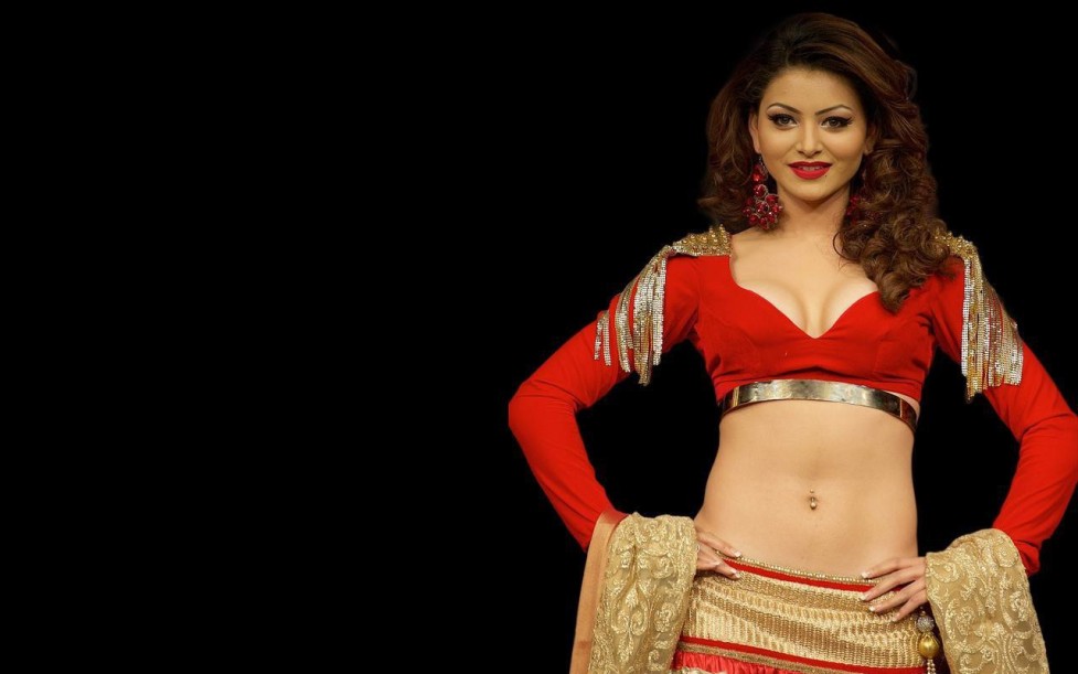 Urvashi Rautela Hot Navel - HD Wallpaper 