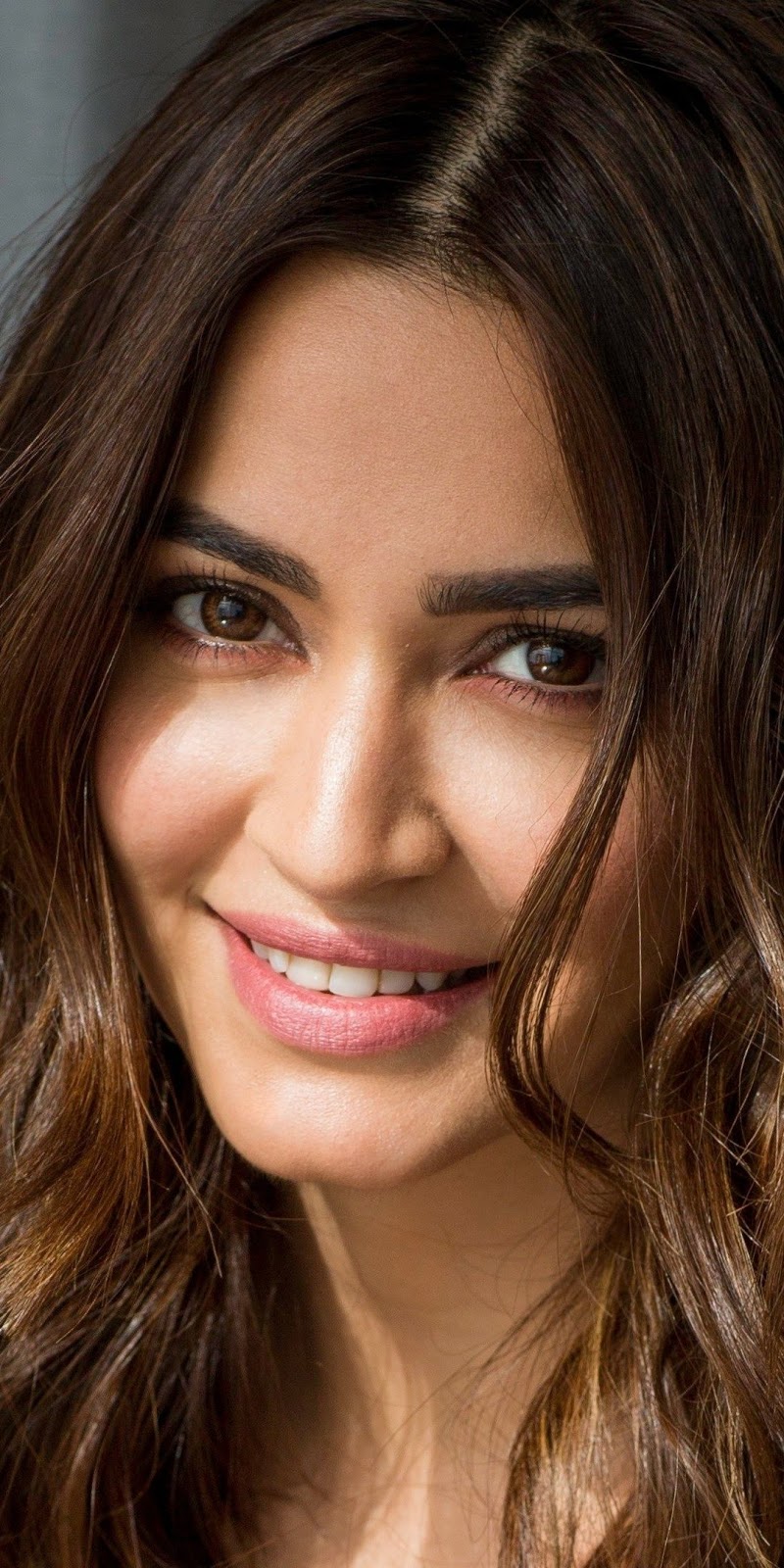 Kriti Kharbanda Hd Wallpapers - Indian Actress Wallpaper 4k - 800x1600 Wallpaper Kriti Kharbanda Hd Wallpapers - Indian Actress Wallpaper 4k - 800x1600 Wallpaper