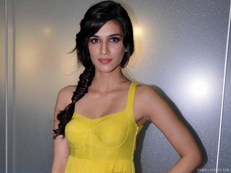 Kriti Sanon Wallpaper,sanon Hd Wallpaper,kriti Hd Wallpaper,2048x1536 - Full Hd Kriti Sanon - HD Wallpaper 