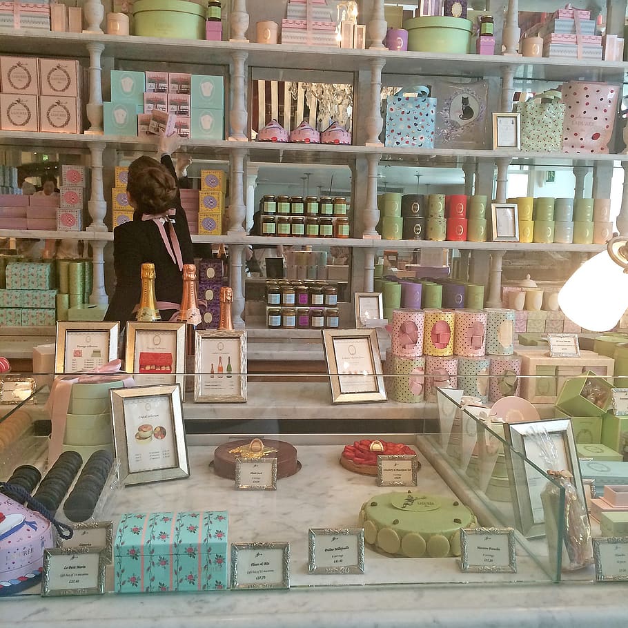 United Kingdom, London, Soft, Colorful, Harrods, Clerk, - Bookselling - HD Wallpaper 