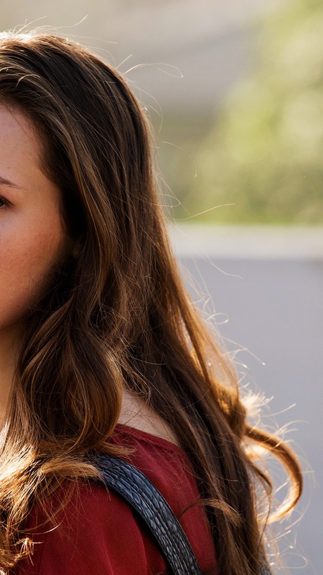 Iphone 7 Plus The 100 Wallpaper - Fear The Walking Dead Woman - HD Wallpaper 