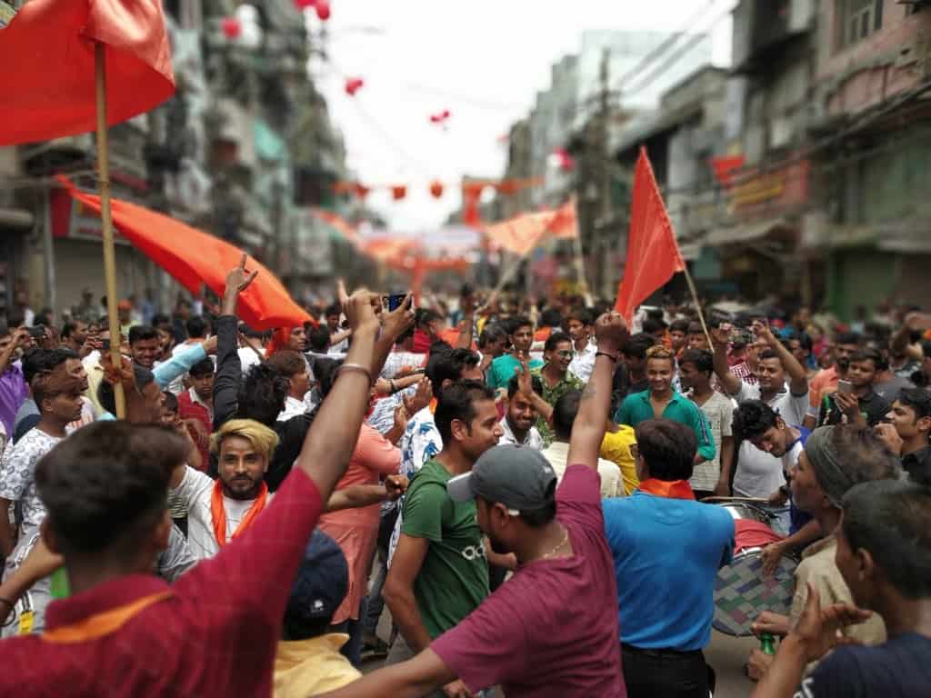 Crowd - HD Wallpaper 