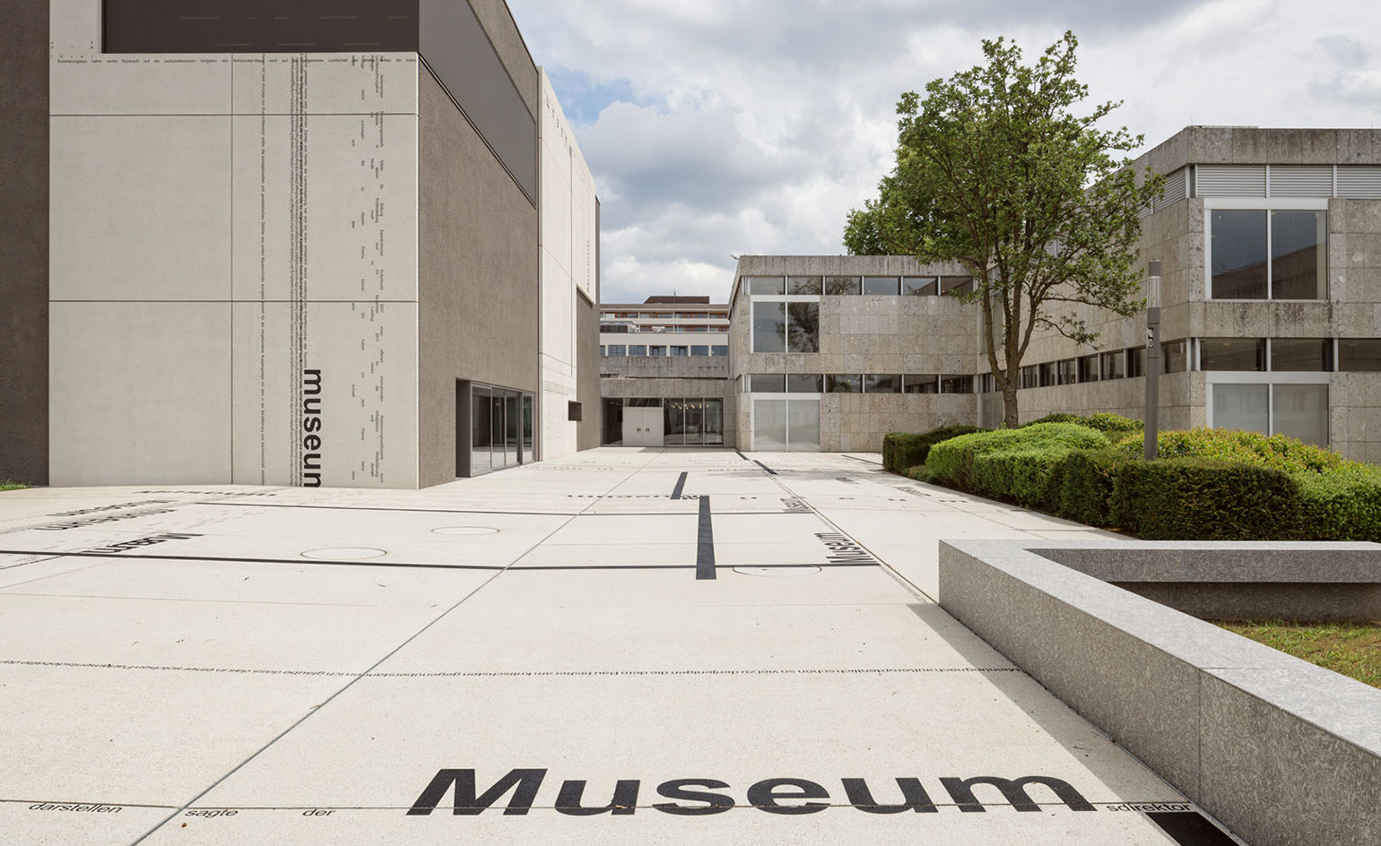 Kuehn Malvezzi Moderne Galerie - HD Wallpaper 