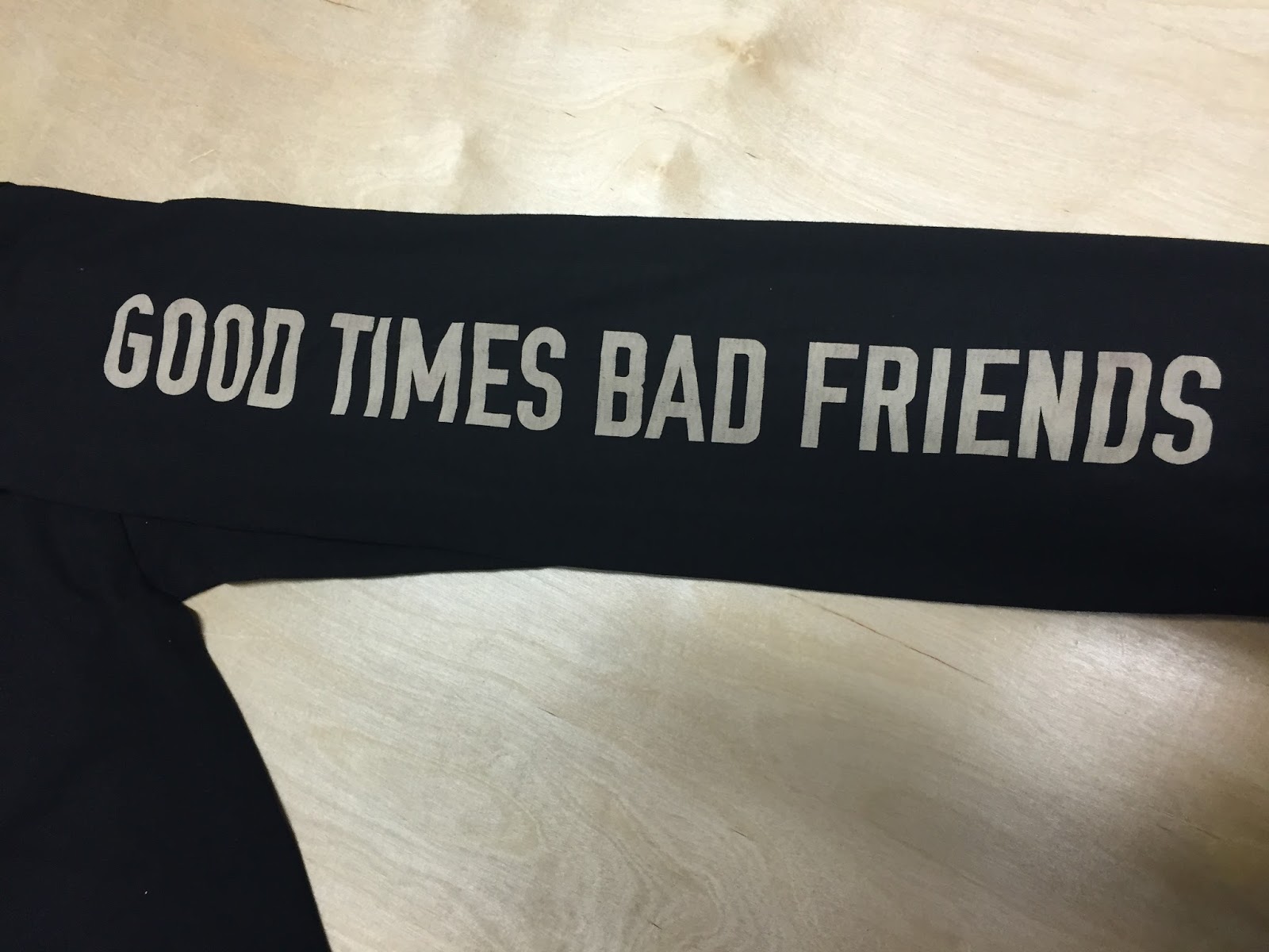 Label - HD Wallpaper 