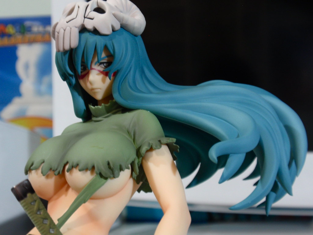 Figurine - HD Wallpaper 