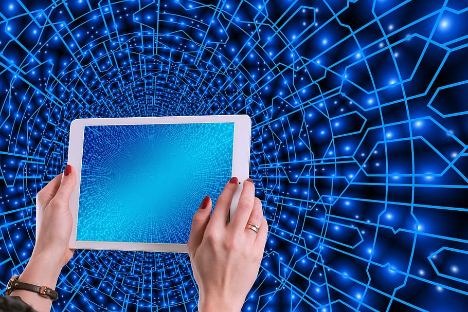 Person Holding White Tablet Computer, System, Network, - Que Son Los Espacios Virtuales - HD Wallpaper 
