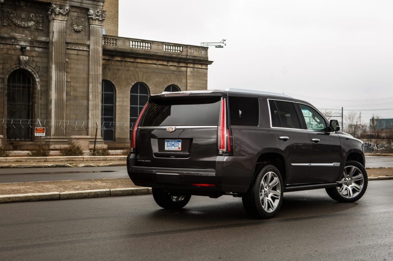 2019 Cadillac Escalade - HD Wallpaper 