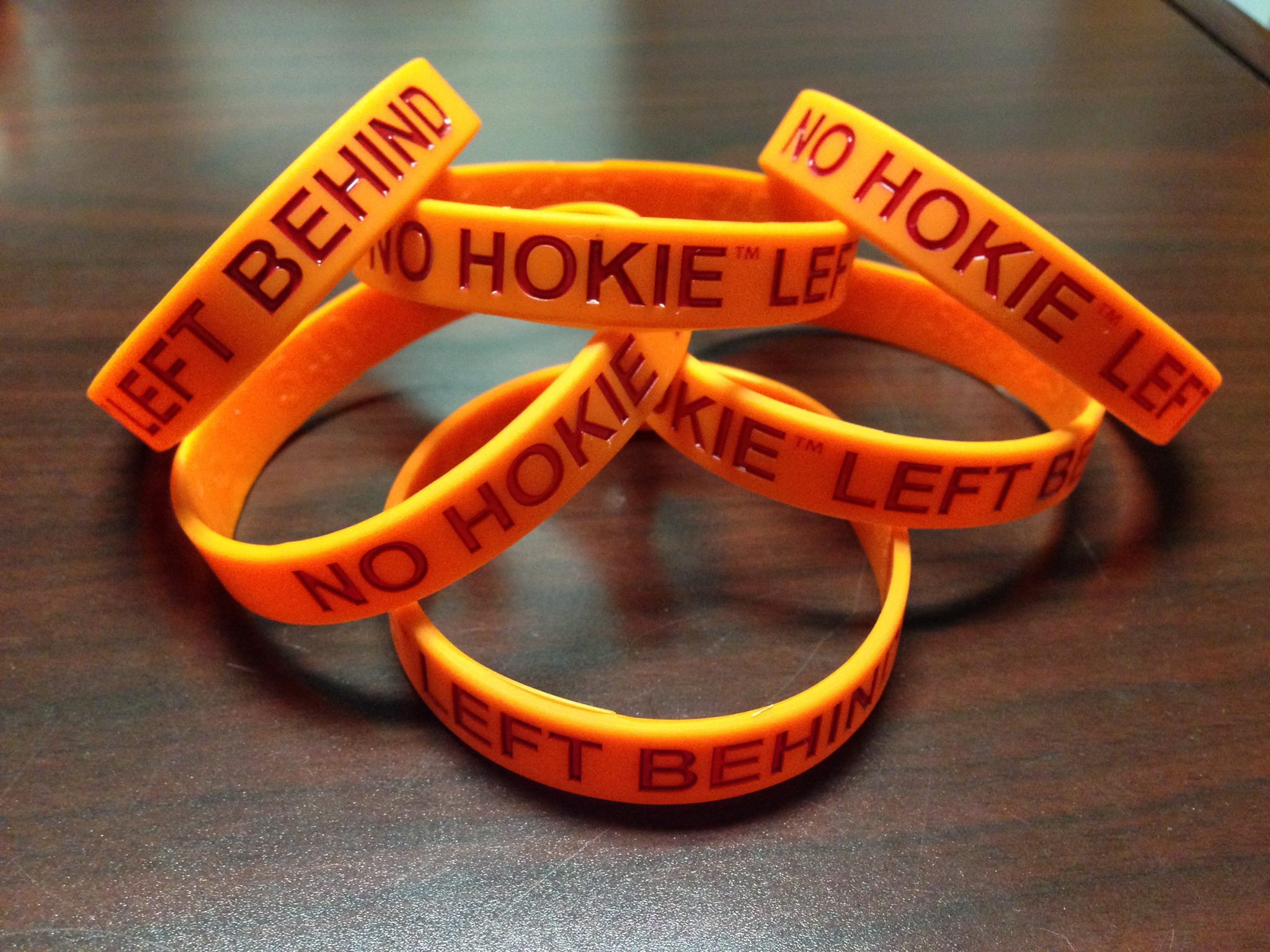 Bracelets For Students Who Take The No Hokie Left Behind - Virginia Tech Bracelet - HD Wallpaper 