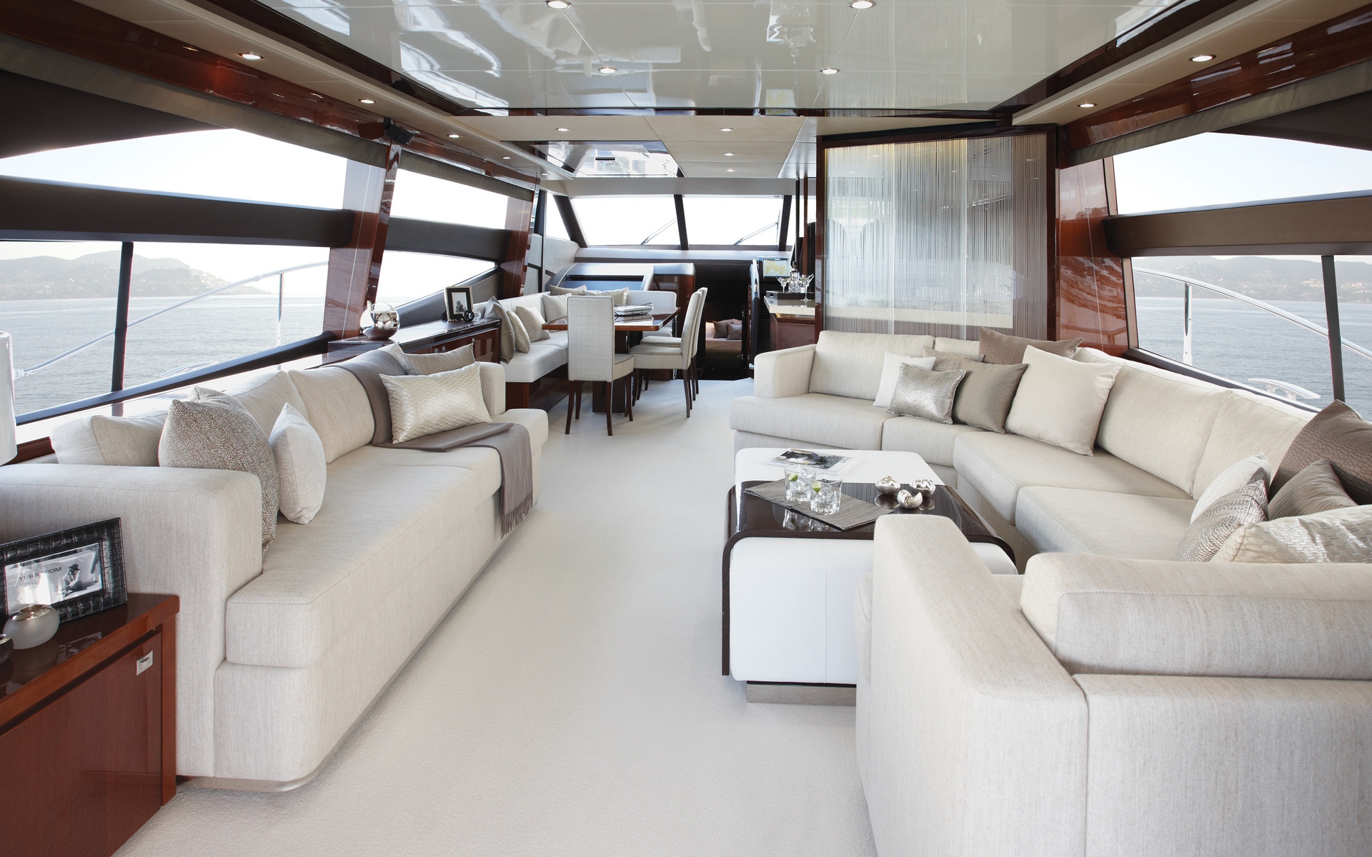 Wallpaper Design, Luxury, Yacht, Saloon, Interior, - Princess 72 My - HD Wallpaper 