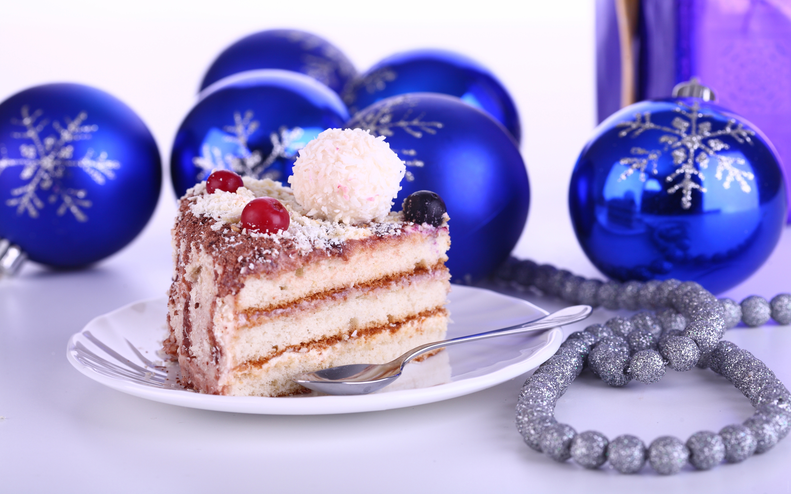 Christmas Piece Of Cake Hd Wallpapers - Hd Wallpaper Cake Download - HD Wallpaper 