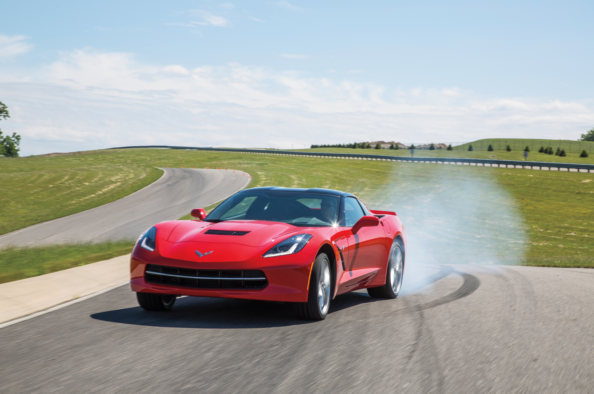 #31wq996 Corvette Burnout Wallpaper - Alfa Romeo 4c Rivals - HD Wallpaper 