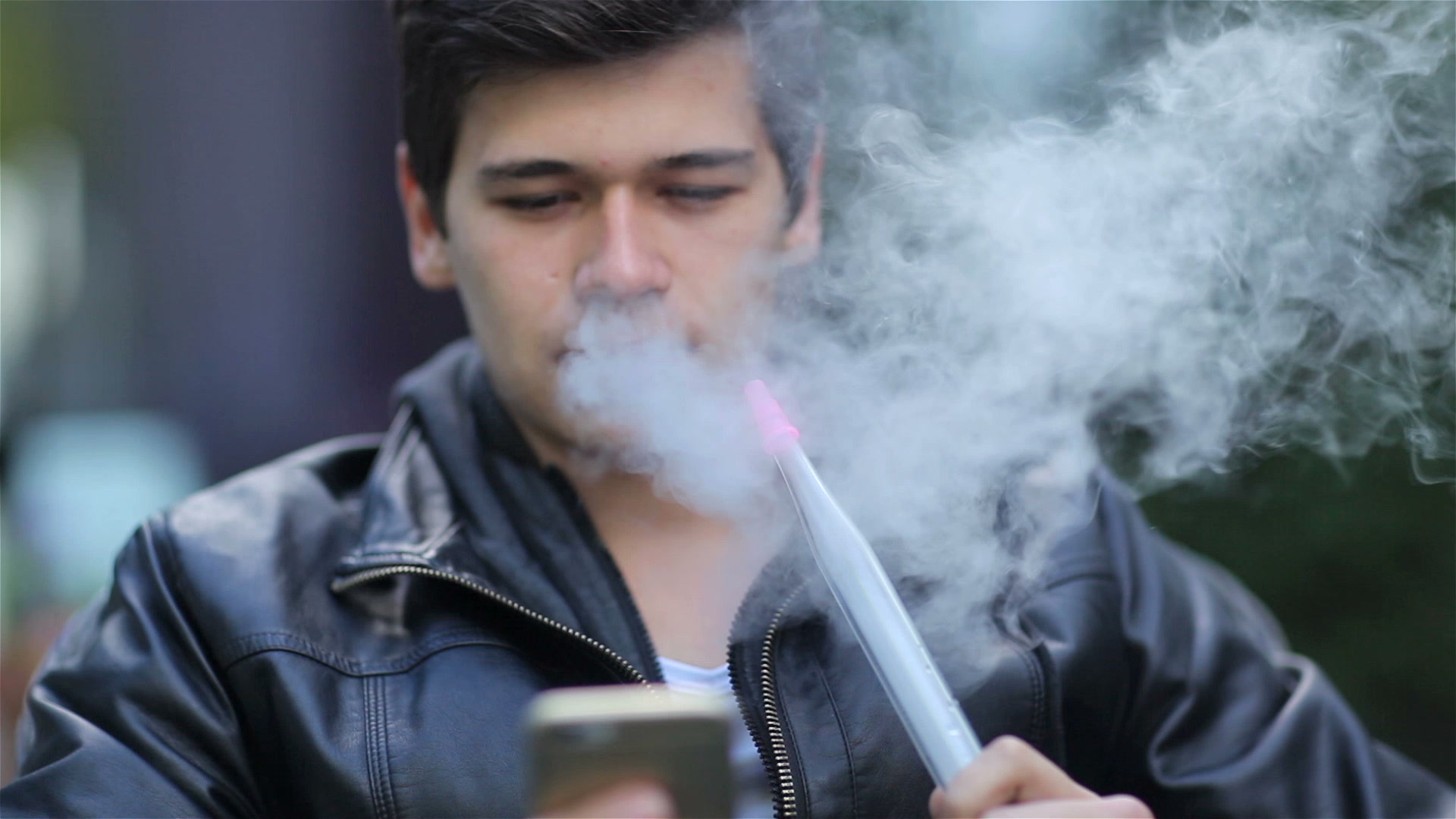 Boy Smoke Hookah - HD Wallpaper 