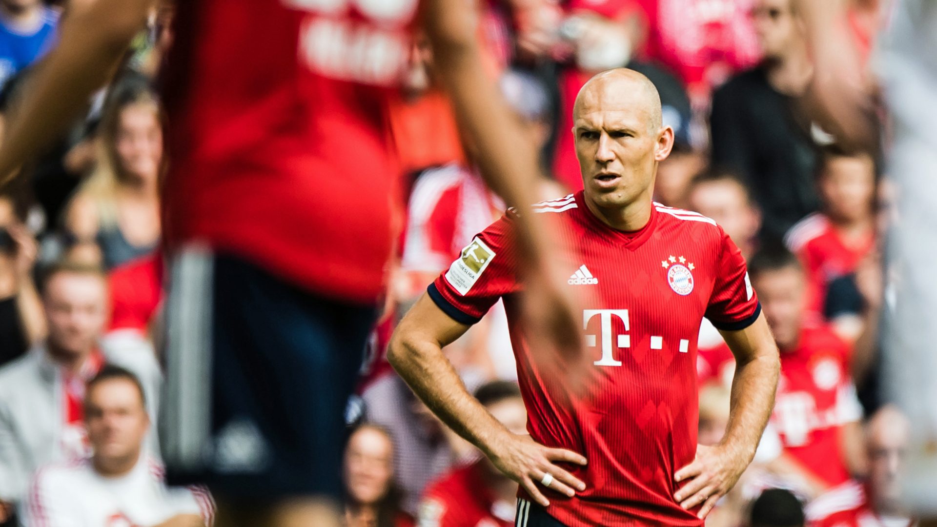 Arjen Robben Wallpaper - HD Wallpaper 