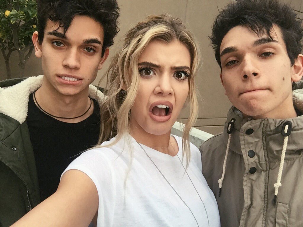 Marcus Dobre And Lucas Dobre Image - Los Gemelos Lucas Y Marcus - HD Wallpaper 