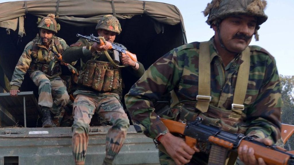 Indian Troops At Pathankot, 3 January - Indian Army Fight Terrorist - HD Wallpaper 