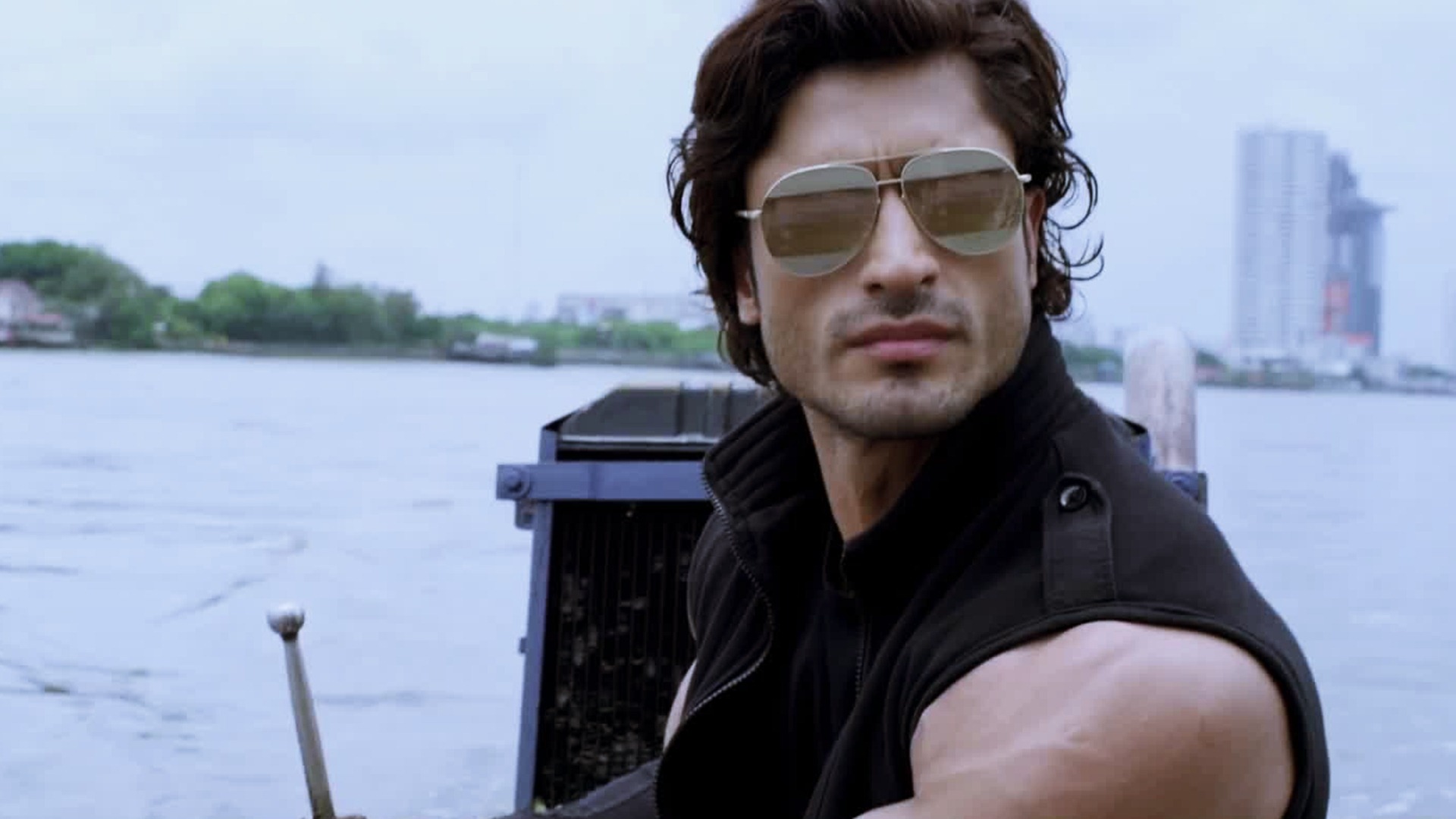 Commando 2 All Hd - 1920x1080 Wallpaper - teahub.io