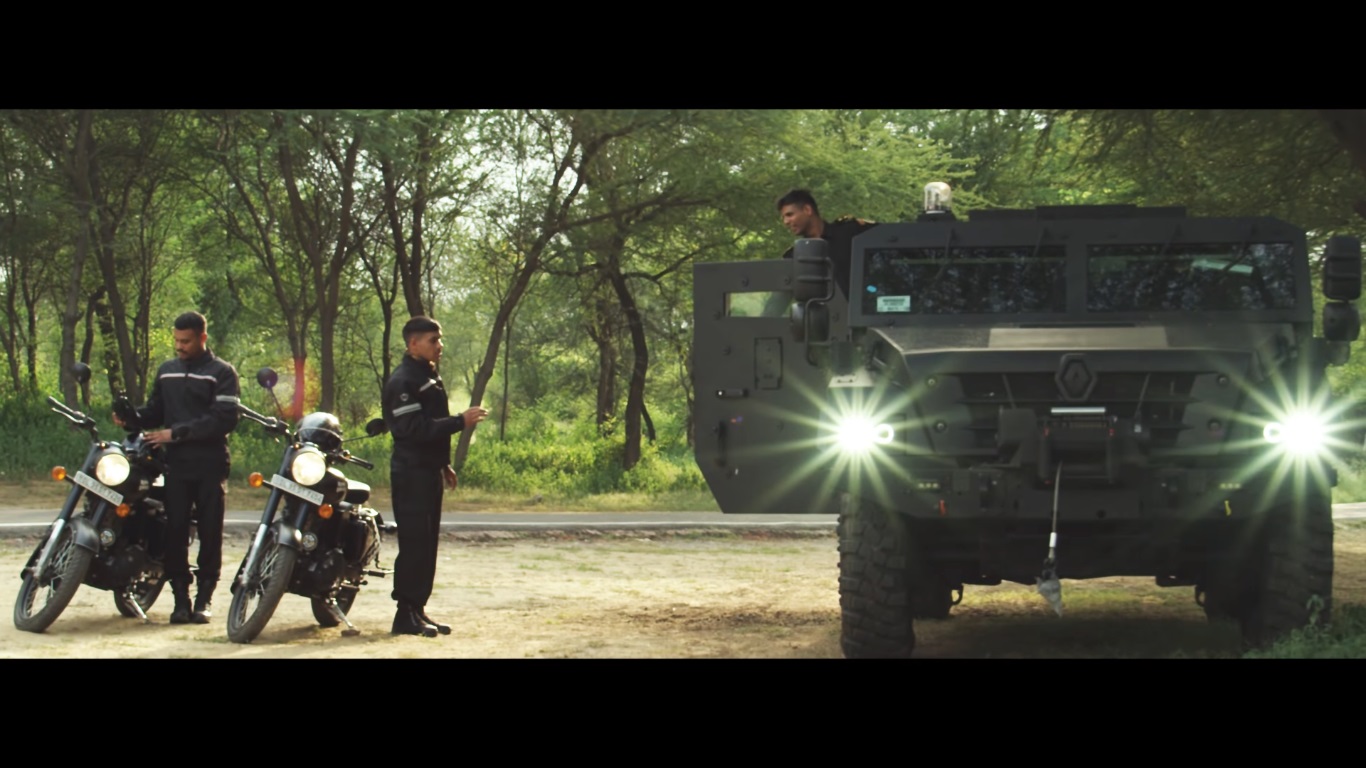 Royal Enfield Limited Edition Royal Black - HD Wallpaper 