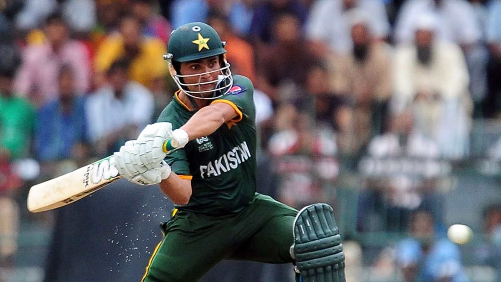 Wicketkeeper Akmal Has Five T20 International Fifties - New Zealand And Pakistan Live Match - HD Wallpaper 