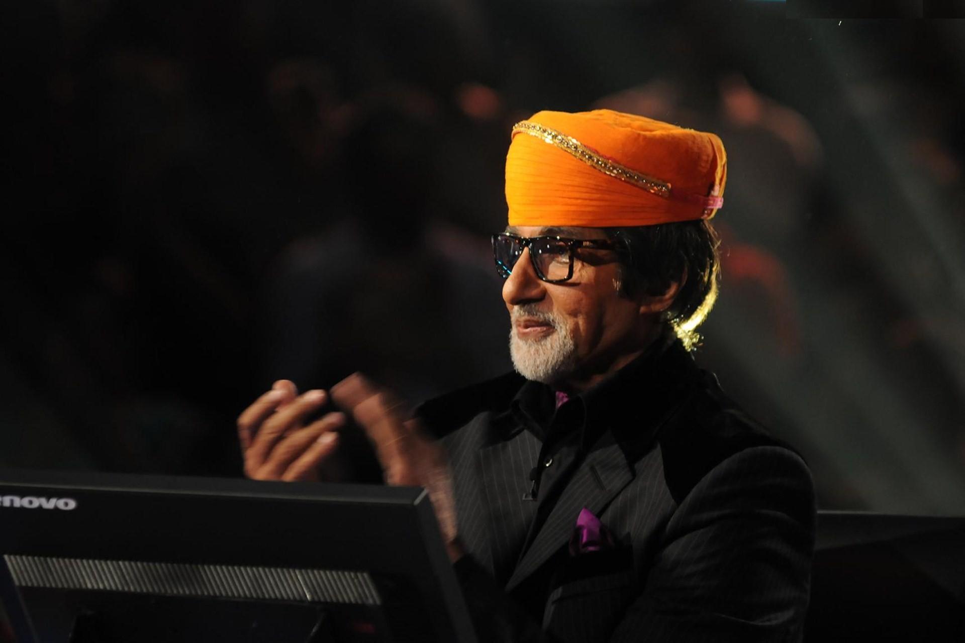 Amitabh Bachchan Birthday-72 - HD Wallpaper 