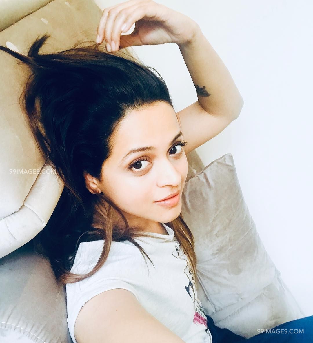 Bhavana Beautiful Hd Photos & Mobile Wallpapers Hd - HD Wallpaper 