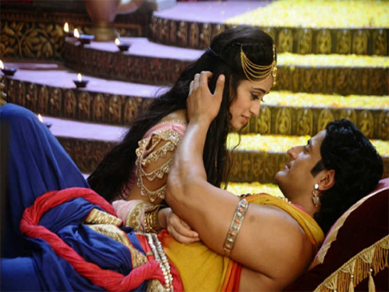 Mohit Raina And Saumya Seth - HD Wallpaper 