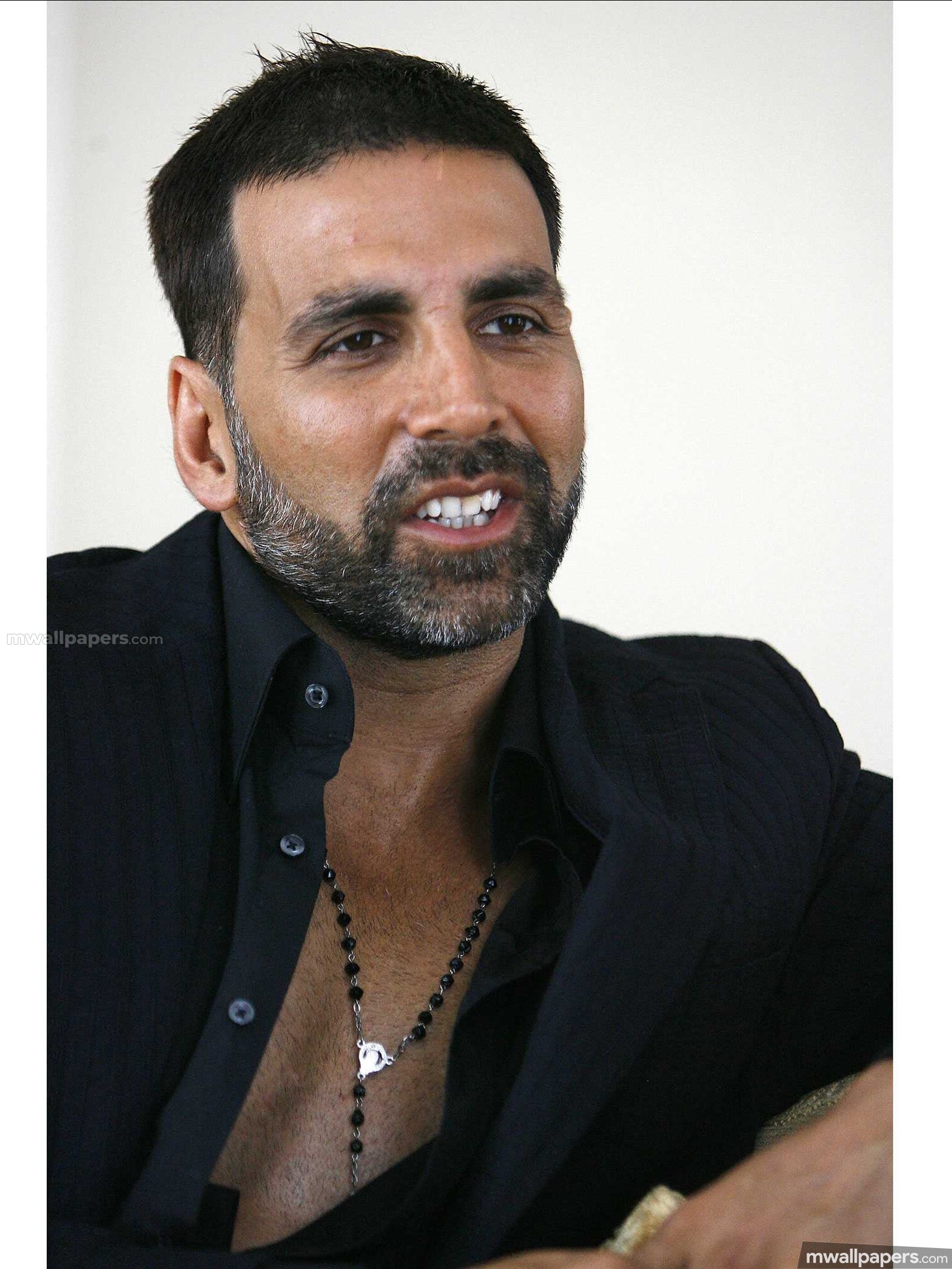 Akshay Kumar Hd Photos & Wallpapers (21992) - Akshay Kumar New Look - HD Wallpaper 