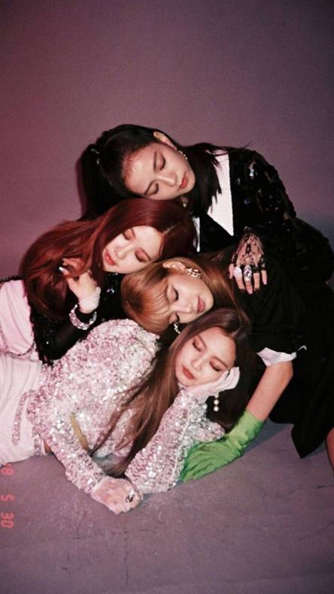 Blackpink Iphone 8 Wallpaper With High-resolution Pixel - Blackpink Wallpaper Iphone - HD Wallpaper 