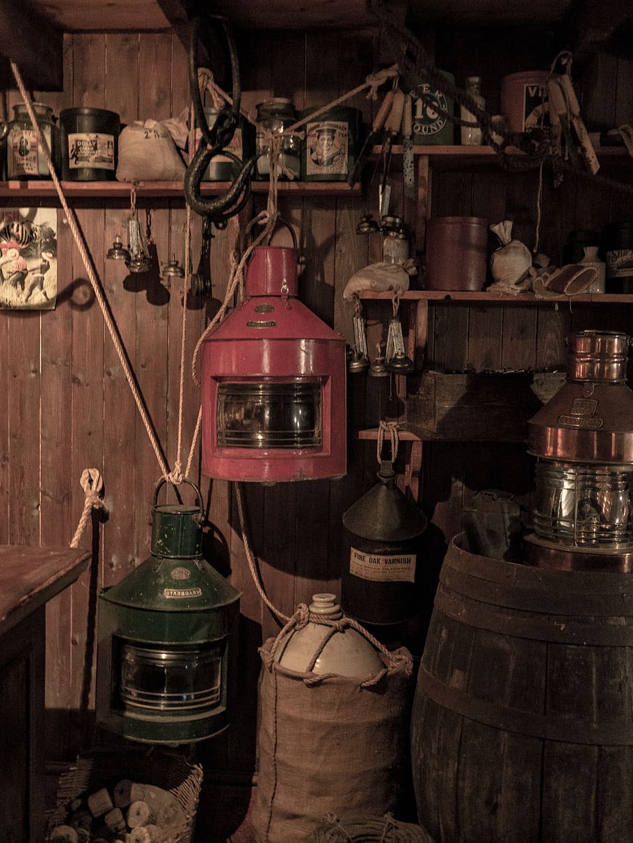 Isle Of Man, Peel, House Of Manannan, Retro, Stores, - Machine - HD Wallpaper 