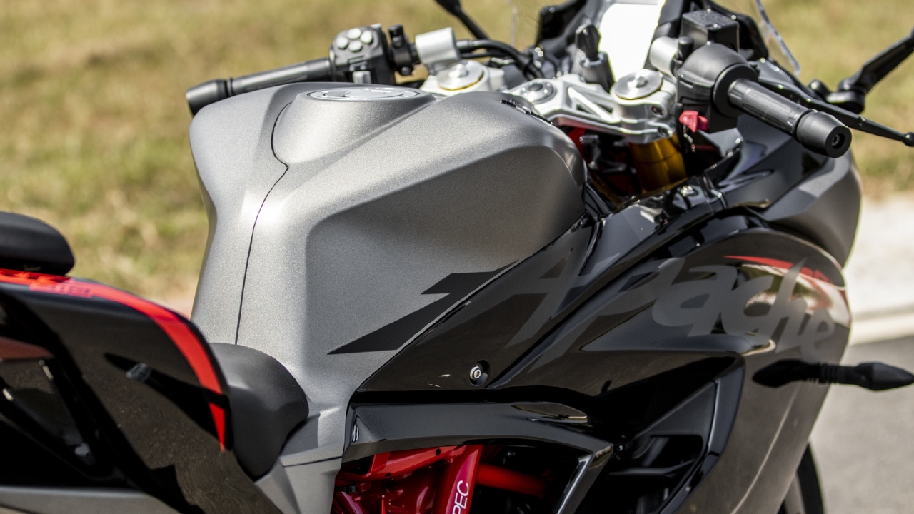 Tvs Apache Rr310 Action Image - Cruiser - HD Wallpaper 