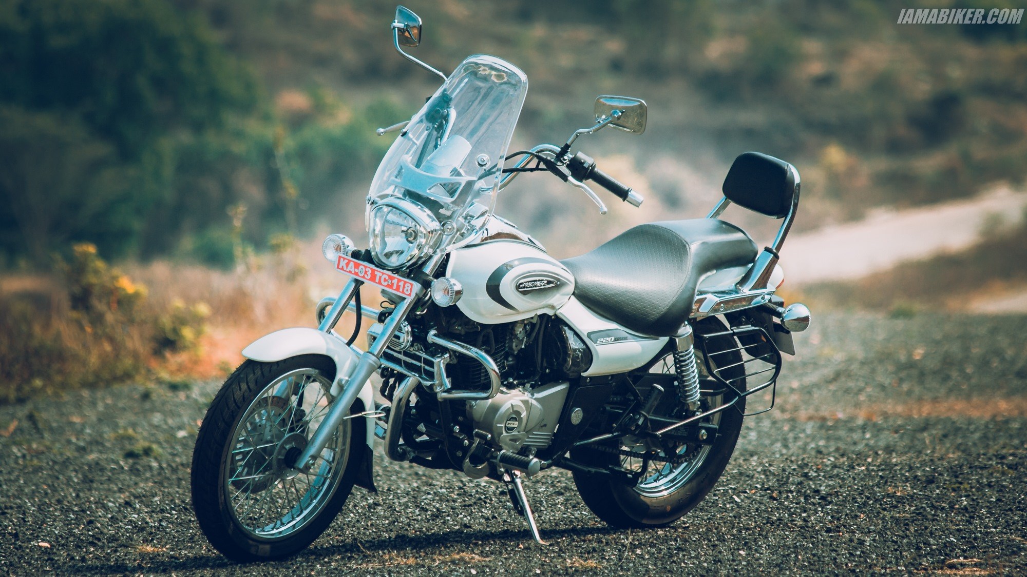 Bajaj Avenger 220 Cruise 2019 - HD Wallpaper 